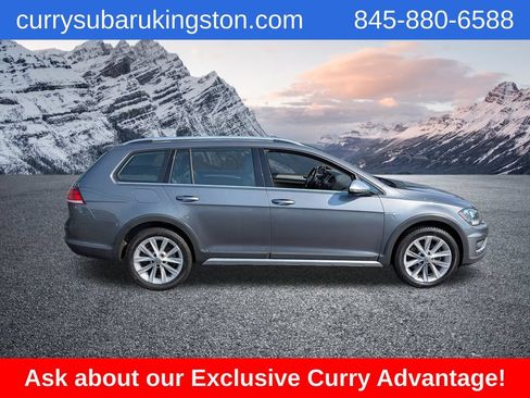Used 2019 Volkswagen Golf Alltrack S AWD/4WD image 2