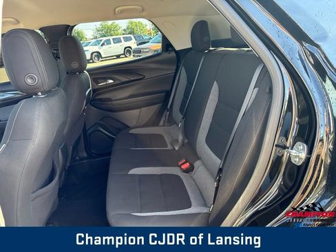 Used 2024 Chevrolet TrailBlazer LS w/ LS Convenience Package AWD/4WD image 16