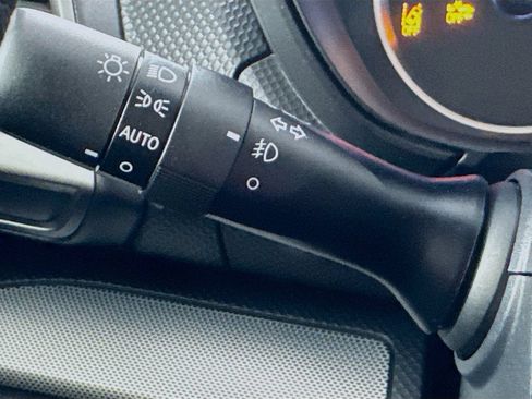 Used 2020 Subaru Forester Premium AWD/4WD image 12