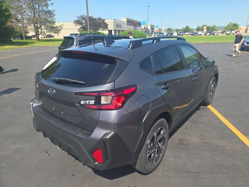 Used 2026 Subaru Crosstrek 2.0i Premium AWD/4WD image 9