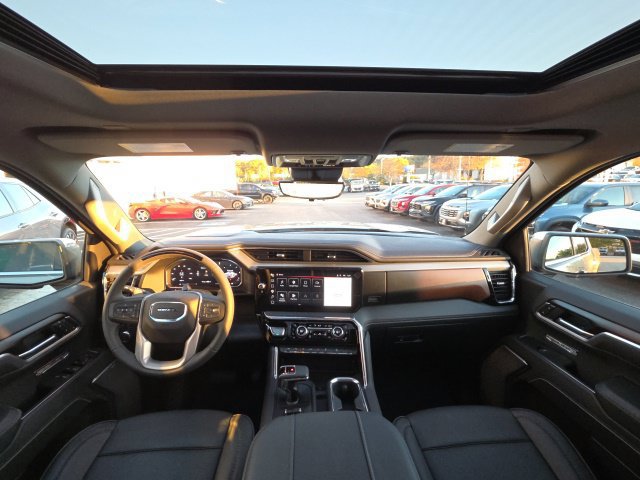 Used 2026 GMC Sierra 1500 Denali AWD/4WD image 19