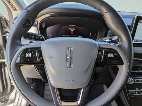 Used 2021 Lincoln Corsair Reserve w/ Equipment Group 201A AWD/4WD image 38