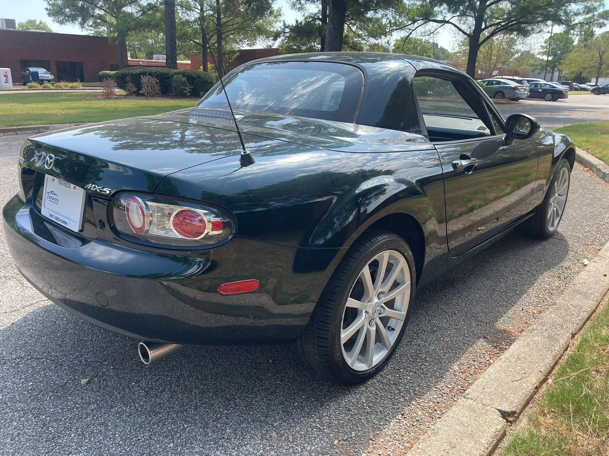 Used 2008 MAZDA MX-5 Miata Grand Touring w/ Premium Pkg RWD image 7