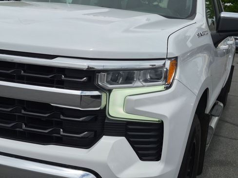 Used 2023 Chevrolet Silverado 1500 LT w/ Work Truck Package AWD/4WD image 12