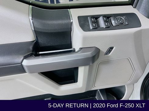 Used 2020 Ford F250 XLT w/ FX4 Off-Road Package image 22