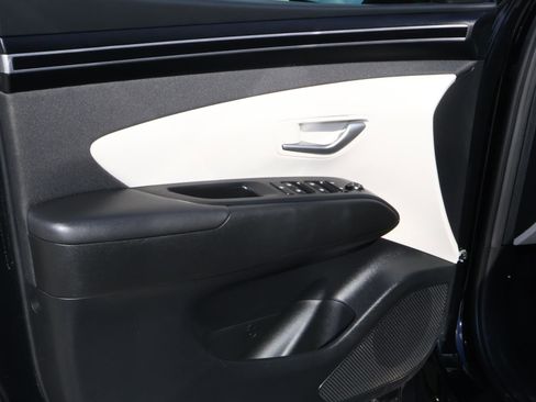 Used 2024 Hyundai Tucson SEL w/ Convenience Package image 16