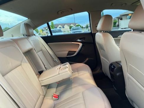 Used 2017 Buick Regal Premium image 43