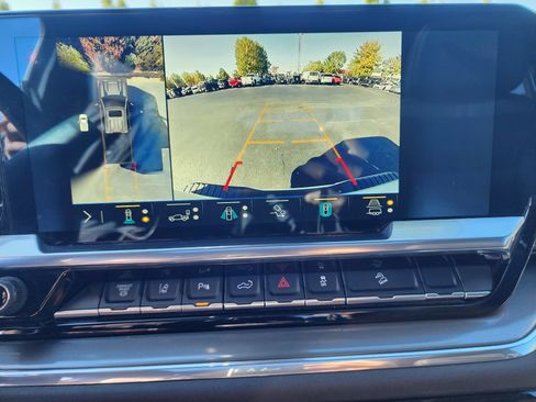 Used 2024 Chevrolet Silverado 3500 High Country w/ High Country Premium Package image 36