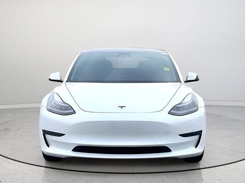 Used 2021 Tesla Model 3 Long Range image 3