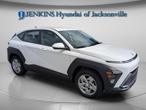 New 2026 Hyundai Kona SE FWD image 1