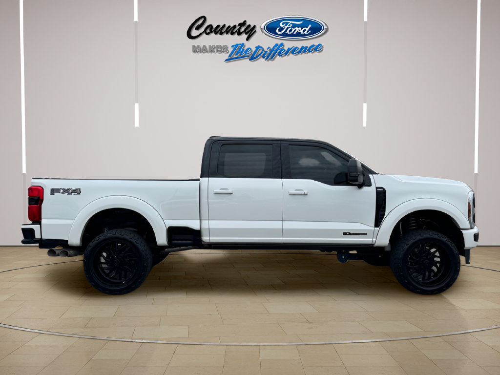Used 2024 Ford F250 Lariat w/ Lariat Ultimate Package AWD/4WD image 8
