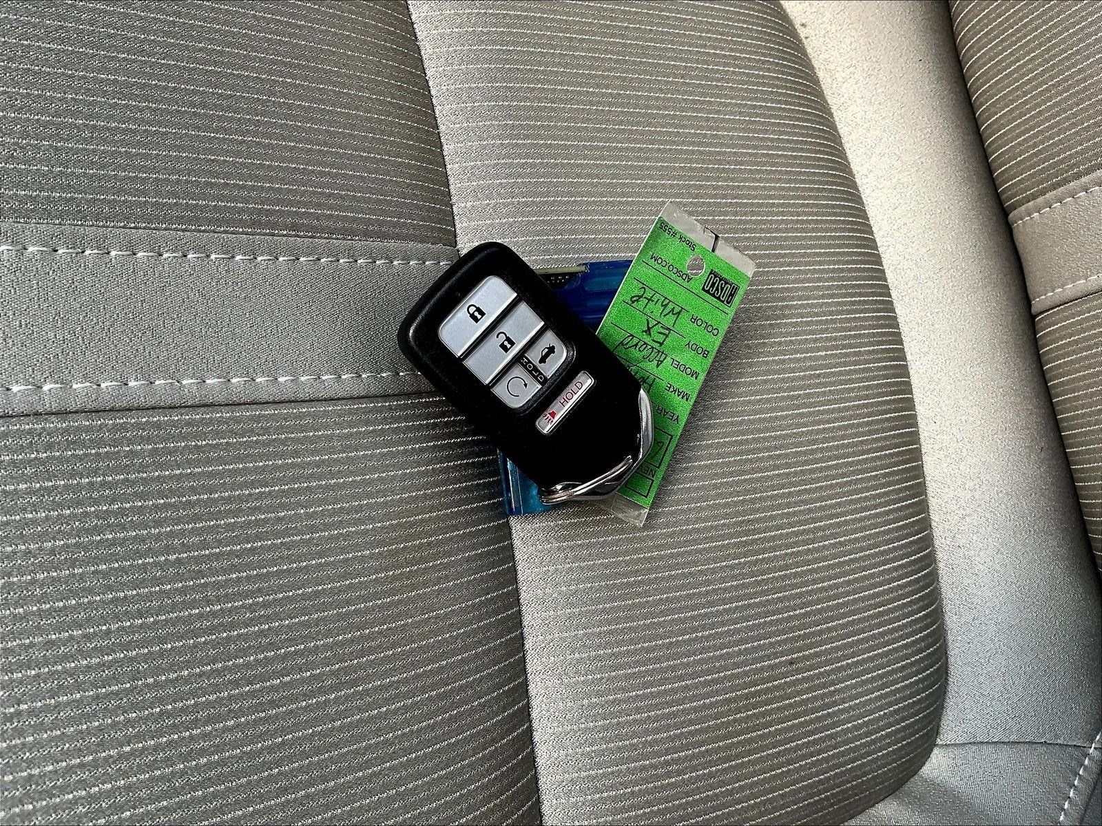 Used 2019 Honda Accord EX image 33