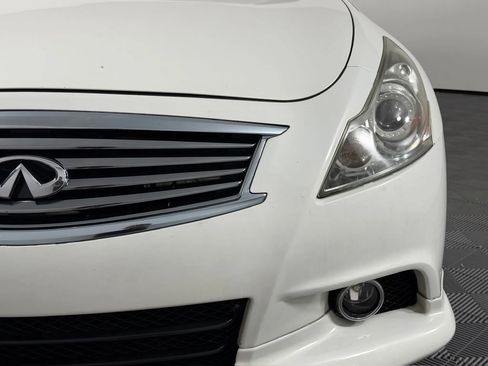 Used 2011 INFINITI G37 x Sedan w/ Premium Pkg AWD/4WD image 5