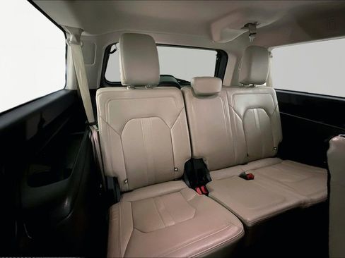 Used 2024 Ford Expedition Max Limited AWD/4WD image 22