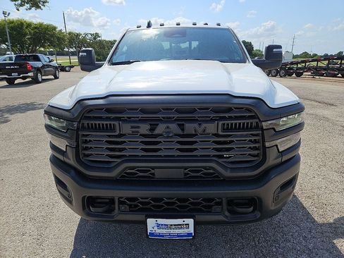 New 2025 RAM 2500 Tradesman AWD/4WD image 12
