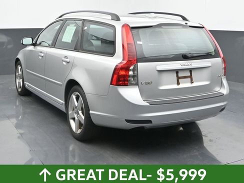 Used 2008 Volvo V50 2.4i image 8