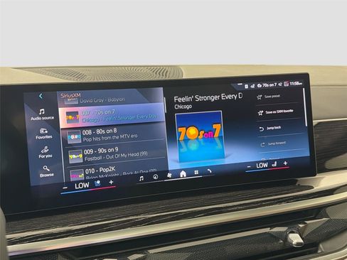 New 2026 BMW X5 xDrive40i w/ M Sport Package AWD/4WD image 15