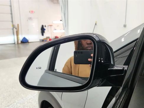 New 2027 Chevrolet Bolt LT w/ Comfort Package image 29