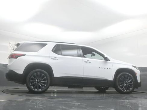 Used 2023 Chevrolet Traverse RS w/ LPO, Floor Liner Package AWD/4WD image 54