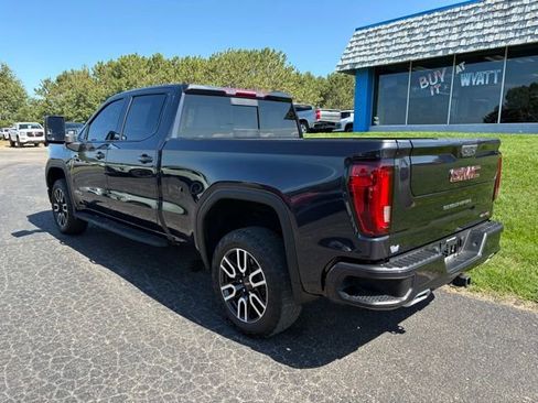 Used 2022 GMC Sierra 1500 AT4 image 9