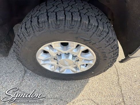 Used 2020 Chevrolet Silverado 2500 LTZ w/ LTZ Convenience Package image 24