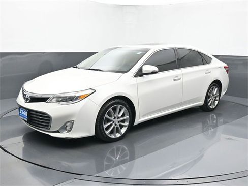 Used 2014 Toyota Avalon image 1