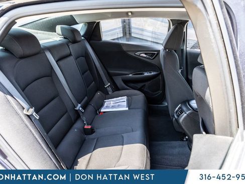 Used 2023 Chevrolet Malibu LT FWD image 21
