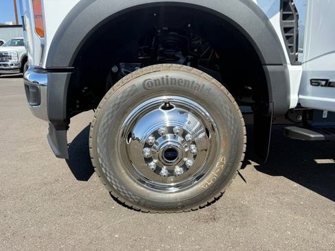 New 2026 Ford F550 4x4 Crew Cab image 15