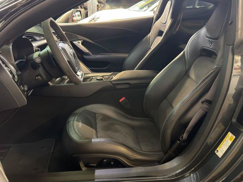Used 2017 Chevrolet Corvette Z06 RWD image 15