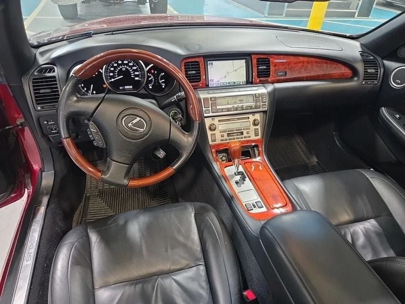 Used 2006 Lexus SC 430 Convertible RWD image 8