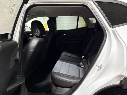 New 2026 Chevrolet Trax LT image 22