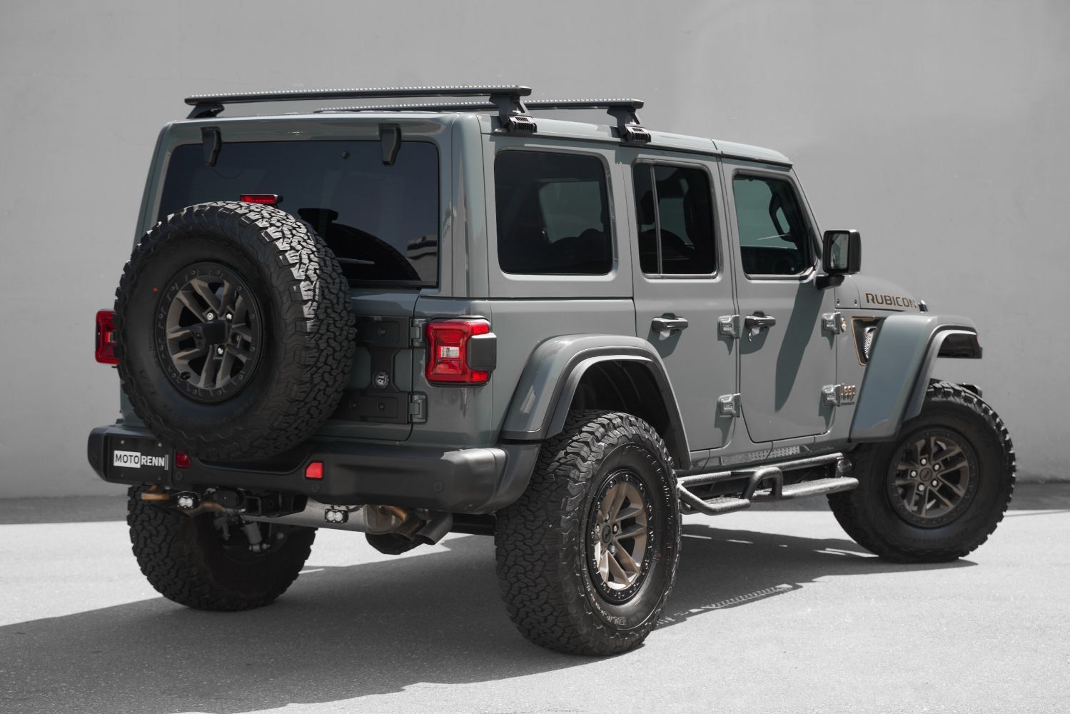 Used 2025 Jeep Wrangler Unlimited Rubicon 392 AWD/4WD image 3