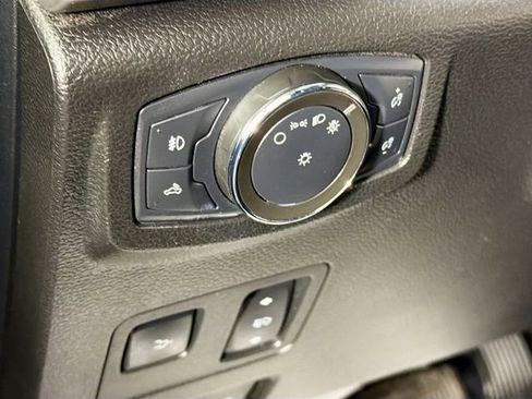 Used 2021 Ford F350 Platinum AWD/4WD image 10