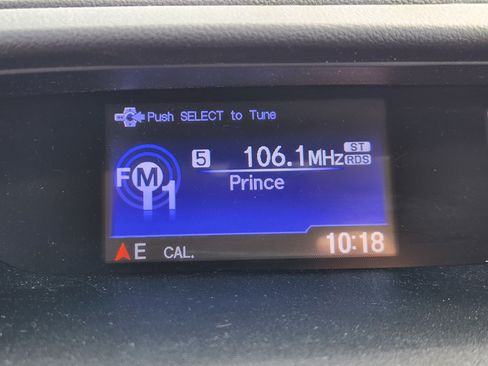 Used 2016 Honda CR-V SE image 10