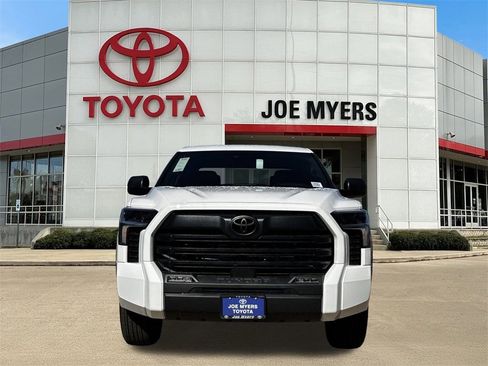 New 2026 Toyota Tundra SR5 image 4