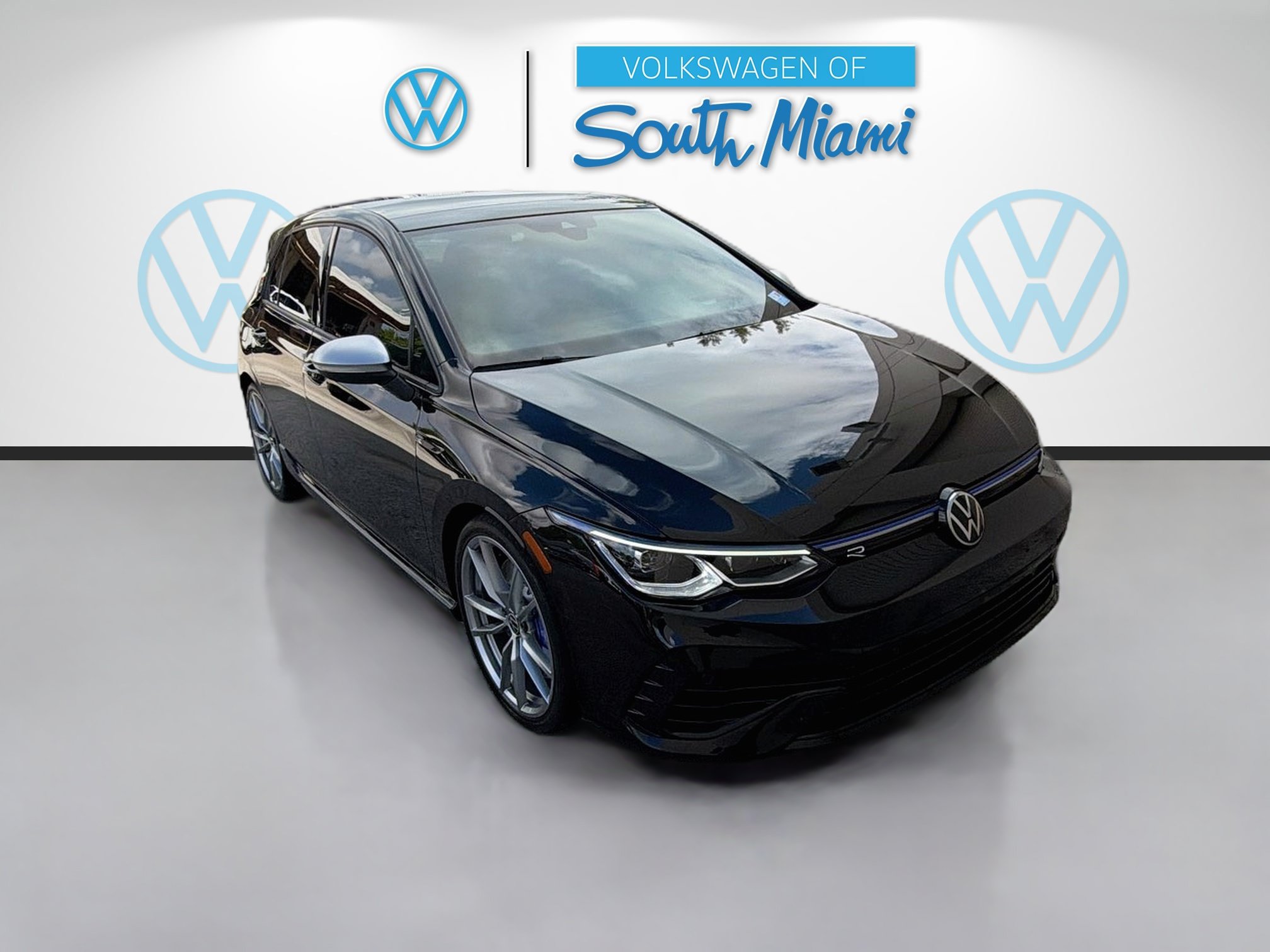 Used 2024 Volkswagen Golf R AWD/4WD image 1