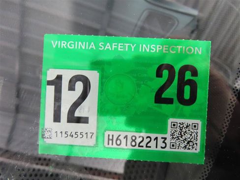 Used 2022 Chevrolet Camaro LT w/ RS Package image 33