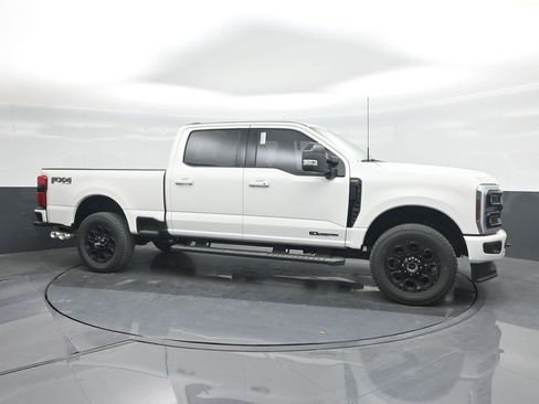 New 2026 Ford F250 Lariat w/ Black Appearance Package image 11