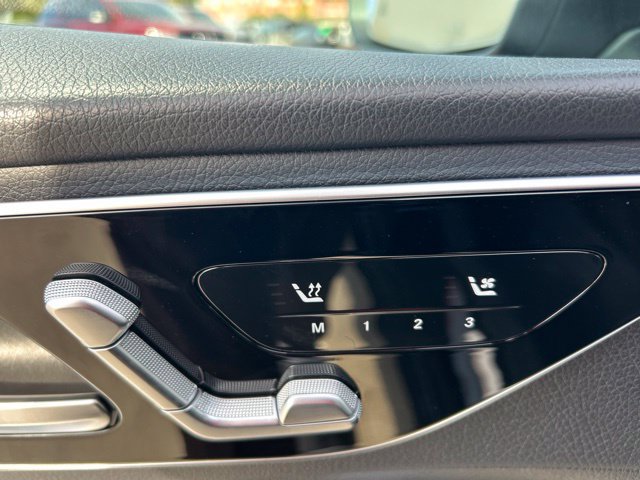 Used 2023 Mercedes-Benz C 300 Sedan image 11