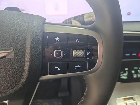 New 2026 Genesis GV70 2.5T AWD/4WD image 16