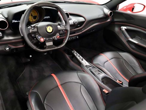 Certified 2022 Ferrari F8 Tributo RWD image 20