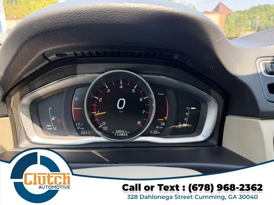 Used 2016 Volvo XC70 T5 Premier AWD/4WD image 23