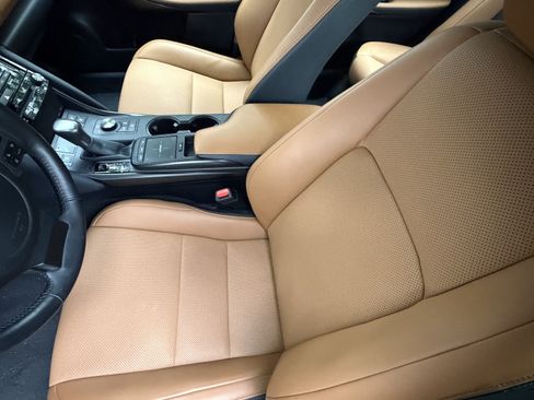Used 2024 Lexus IS 300 w/ Comfort Package RWD image 16