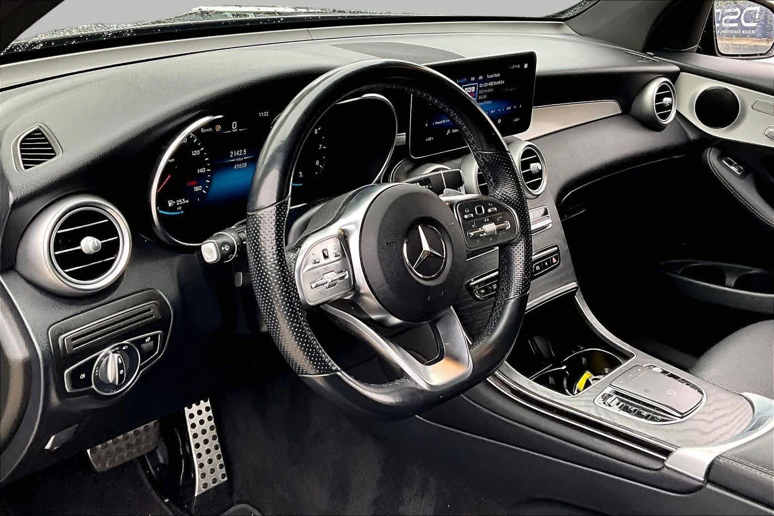 Used 2022 Mercedes-Benz GLC 300 image 25