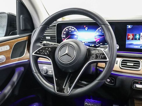 Certified 2026 Mercedes-Benz GLE 450 4MATIC image 16