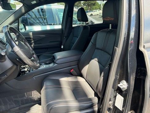 Certified 2024 Honda Passport TrailSport image 9