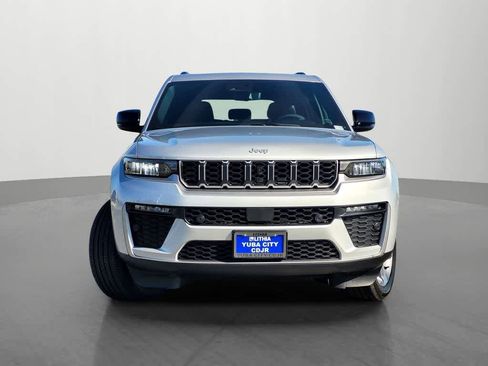 New 2026 Jeep Grand Cherokee Limited image 2