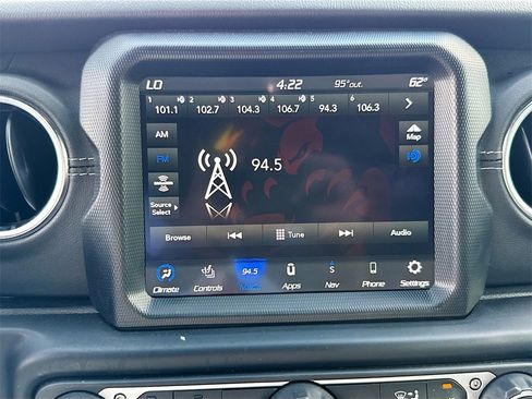 Used 2023 Jeep Wrangler Unlimited Sahara w/ Cold Weather Group image 16