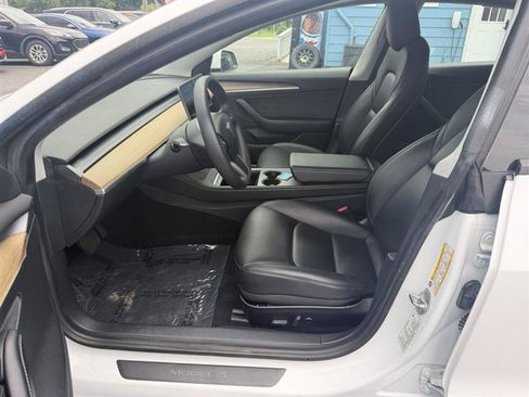 Used 2021 Tesla Model 3 Standard Range Plus RWD image 16