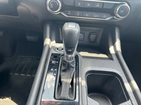 Used 2024 Nissan Sentra S FWD image 26